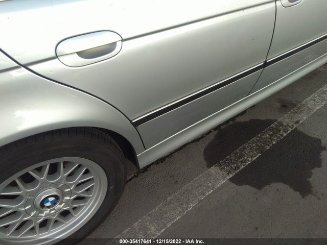 2000 BMW 5 SERIES 528IT VIN: WBADP5346YBR95387