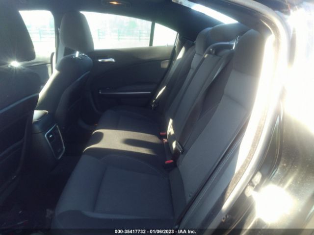 2C3CDXBG8FH884217 Dodge Charger Se
