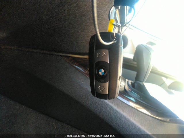 BMW 3 Series 328i 2011 WBADW3C51BE536662 Image 3