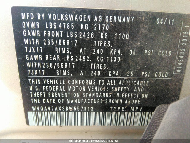 2011 VOLKSWAGEN TIGUAN SE VIN: WVGAV7AX3BW557913