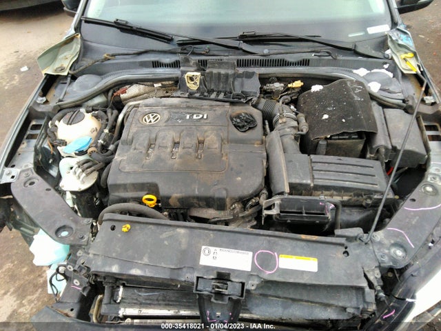 3VWLA7AJ5FM404425 Volkswagen Jetta Sedan 2.0l Tdi Se