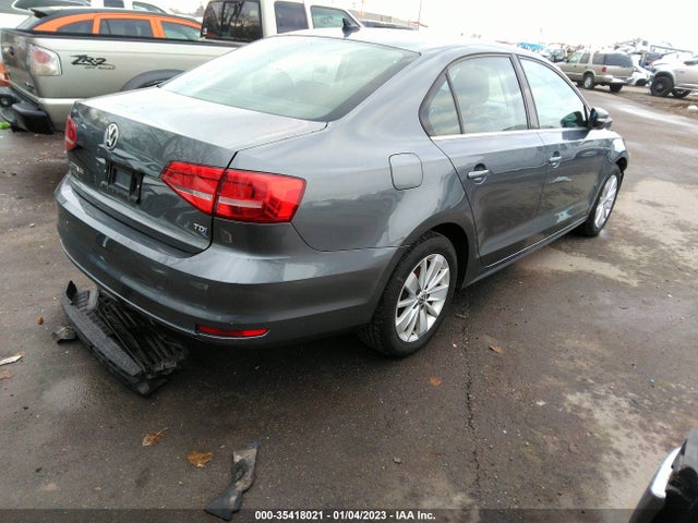 3VWLA7AJ5FM404425 Volkswagen Jetta Sedan 2.0l Tdi Se