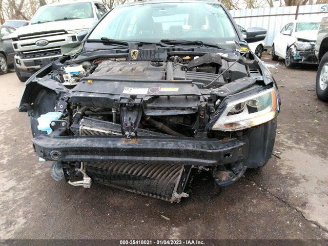 3VWLA7AJ5FM404425 Volkswagen Jetta Sedan 2.0l Tdi Se