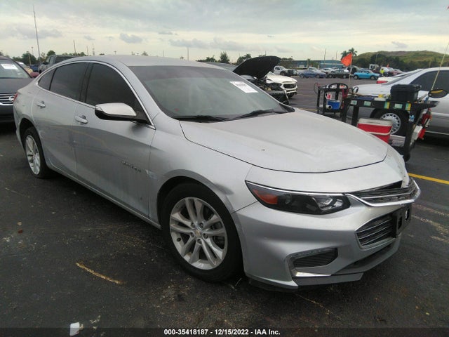 2018 1G1ZD5ST3JF222524 main image