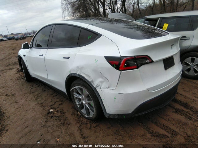 Tesla Model Y Long Range 2021 5YJYGDEE7MF082004 Image 3