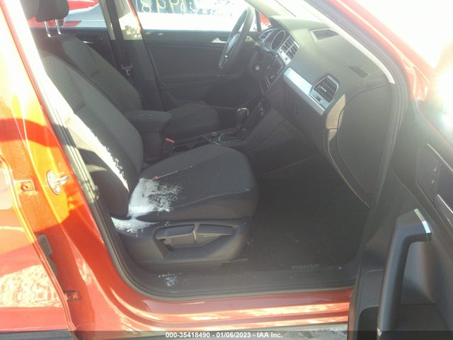3VV0B7AX7JM058587 Volkswagen TIGUAN S