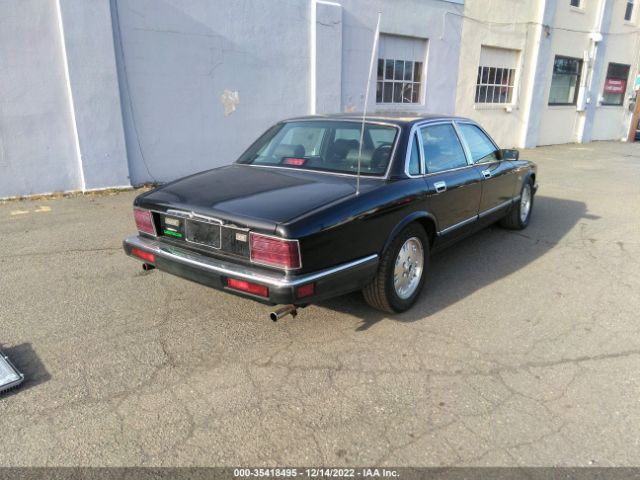 SAJHX1745RC689687 Jaguar XJ6