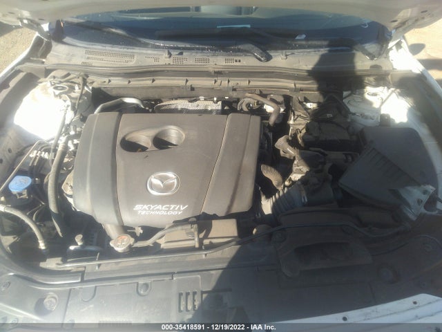 2018 Mazda 3, VIN: 3MZBN1V38JM229301