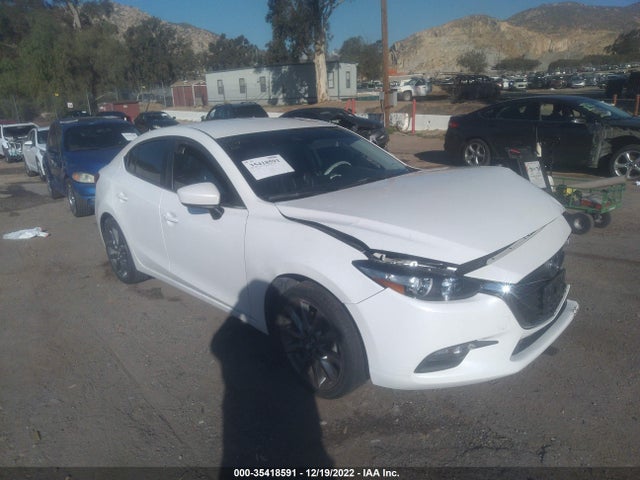 2018 Mazda 3, VIN: 3MZBN1V38JM229301