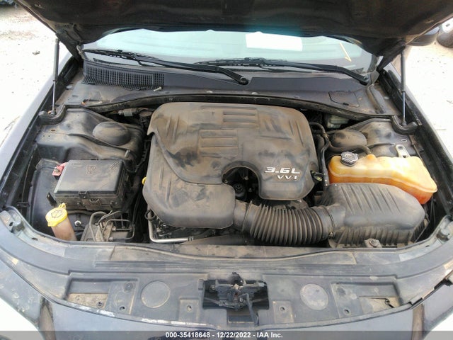 Chrysler 300 2014 2C3CCAAG7EH128121 Image 10