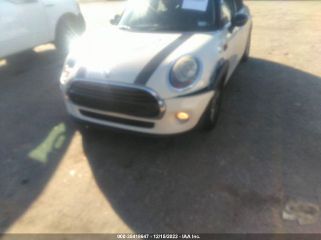 WMWXU1C50G2D09515 Mini COOPER HARDTOP 4 DOOR