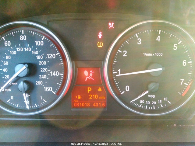 2014 BMW X1, VIN: WBAVL1C51EVY19195