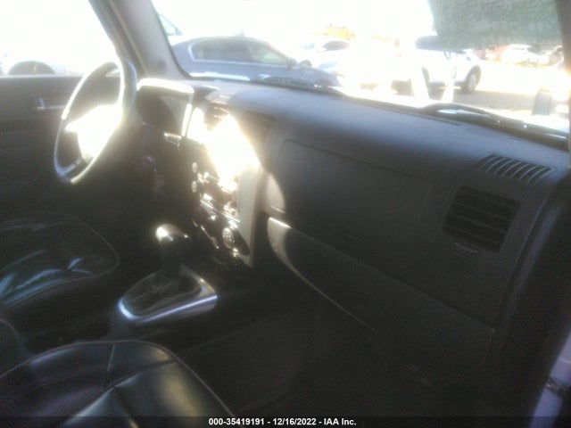 5GTDN136668198174 Hummer H3