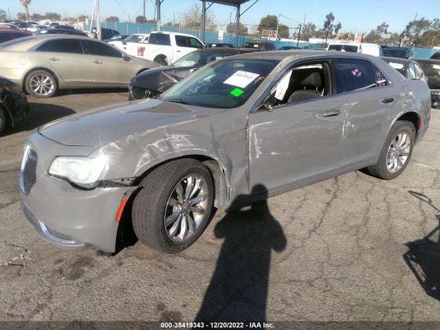 2C3CCARG2KH565301 Chrysler 300 Touring