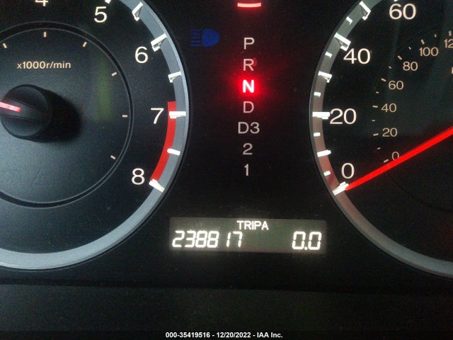 2010 HONDA ACCORD SDN LX VIN: 1HGCP2F35AA044482