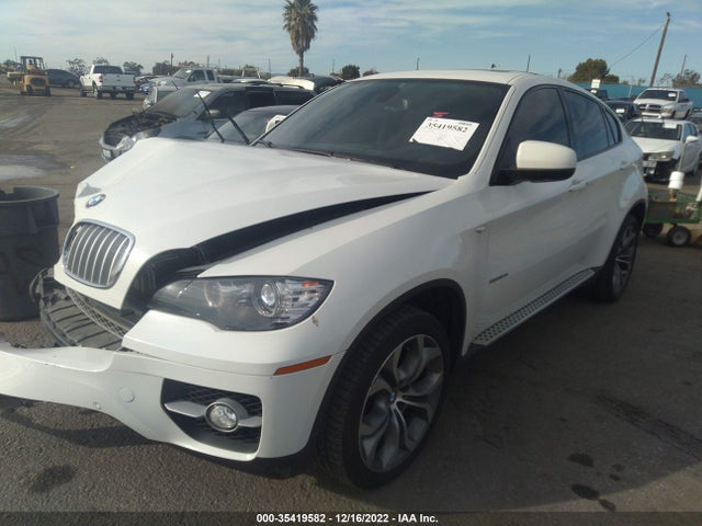 BMW X6 50i 2012 5UXFG8C56CLZ97082 Image 2
