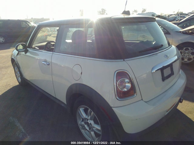 2012 MINI COOPER HARDTOP VIN: WMWSU3C53CT262388