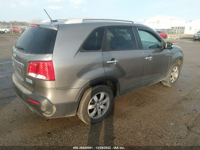 2012 KIA SORENTO LX VIN: 5XYKT3A67CG307264