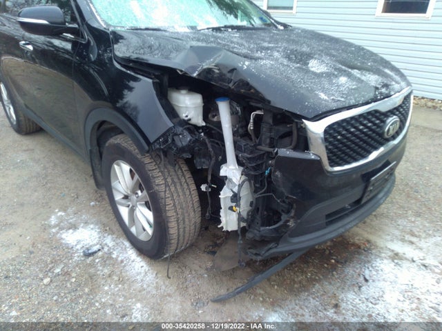 2017 Kia Sorento, VIN: 5XYPG4A36HG229735