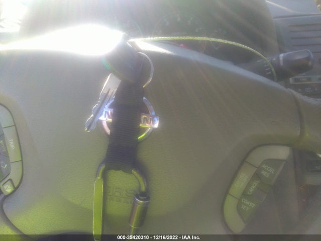 2002 NISSAN MAXIMA GLE VIN: JN1DA31A62T304039