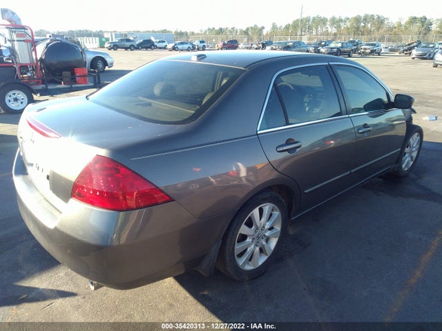 2007 HONDA ACCORD SDN EX-L VIN: 1HGCM66827A003702