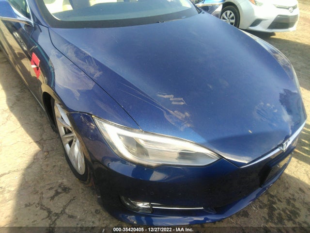 Tesla MODEL S 2018 5YJSA1E20JF256891 Image 7