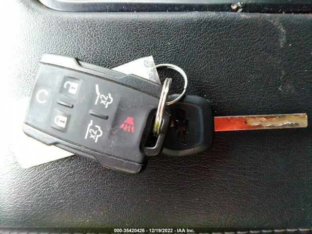 2019 Chevrolet Suburban, VIN: 1GNSKHKC1KR390637