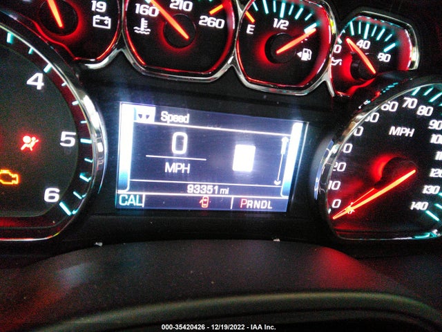 2019 Chevrolet Suburban, VIN: 1GNSKHKC1KR390637