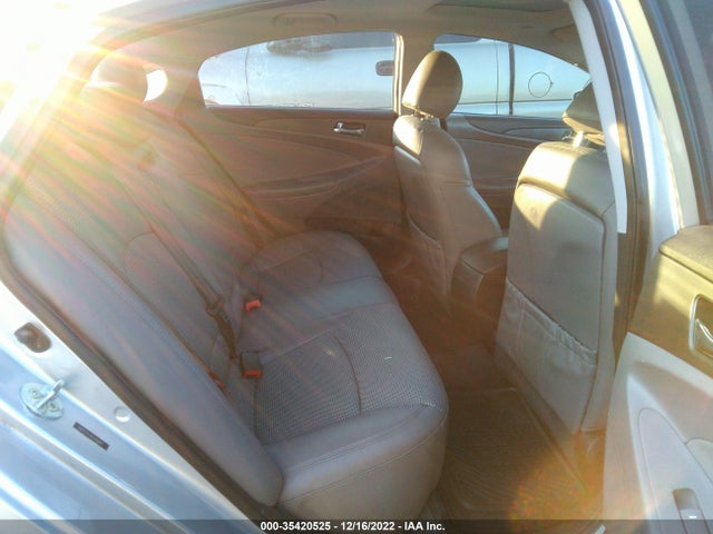 2012 HYUNDAI SONATA 2.4L SE VIN: 5NPEC4AC6CH411911