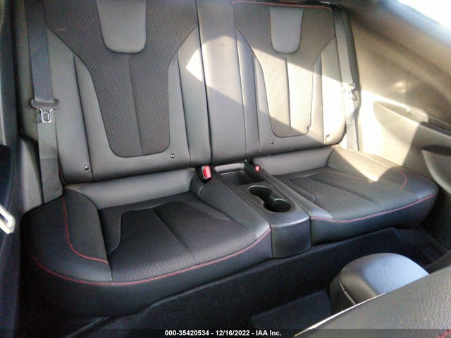 2020 Hyundai Veloster, VIN: KMHTH6AB8LU027562