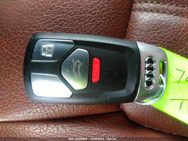 WA1BNAFY0J2047140 Audi Q5 Premium Plus