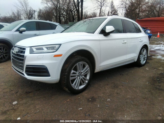 WA1BNAFY0J2047140 Audi Q5 Premium Plus