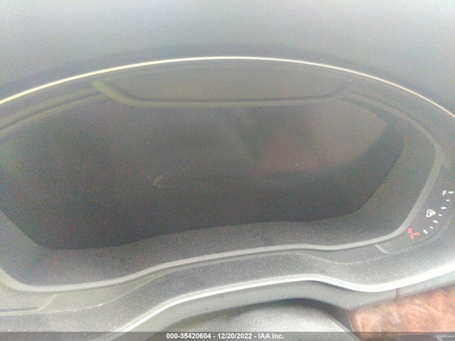 WA1BNAFY0J2047140 Audi Q5 Premium Plus