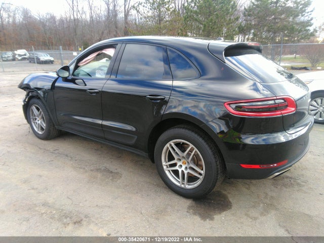 2017 Porsche Macan, VIN: WP1AA2A59HLB81857