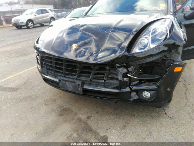 2017 Porsche Macan, VIN: WP1AA2A59HLB81857