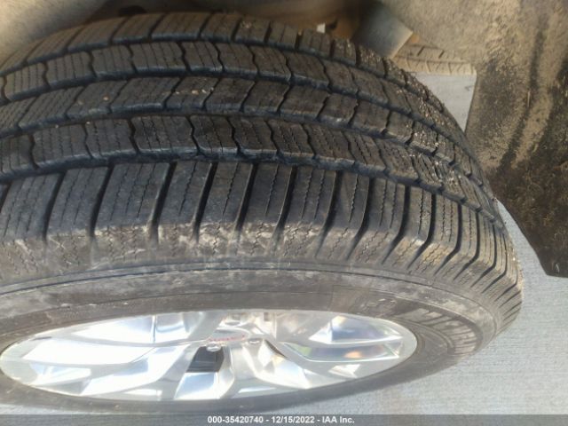 1GKS1FKC7LR144018 GMC Yukon Xl Sle