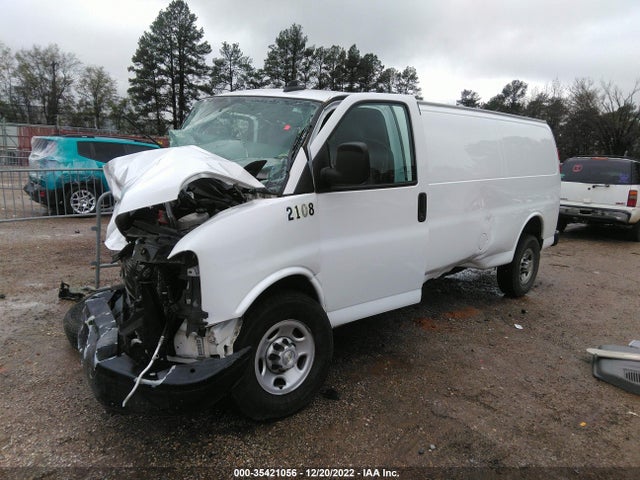 Chevrolet EXPRESS CARGO VAN 2021 1GCWGBFP4M1263050 Image 2