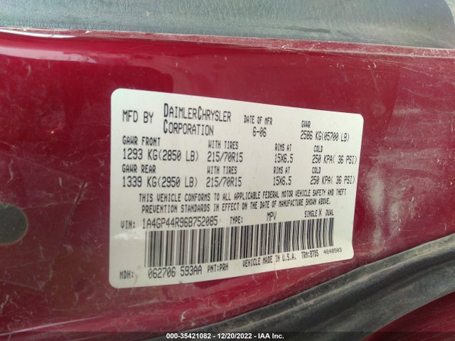 2006 CHRYSLER TOWN & COUNTRY LWB LX VIN: 1A4GP44R96B752085