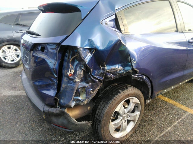 2017 Honda HR-V, VIN: 3CZRU5H58HG704392