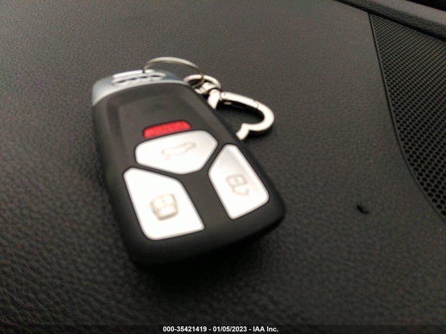 WAUANAF47HN030016 Audi A4 PREMIUM