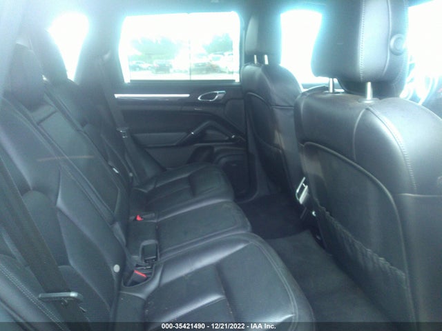 2017 Porsche Cayenne, VIN: WP1AA2A20HKA83294