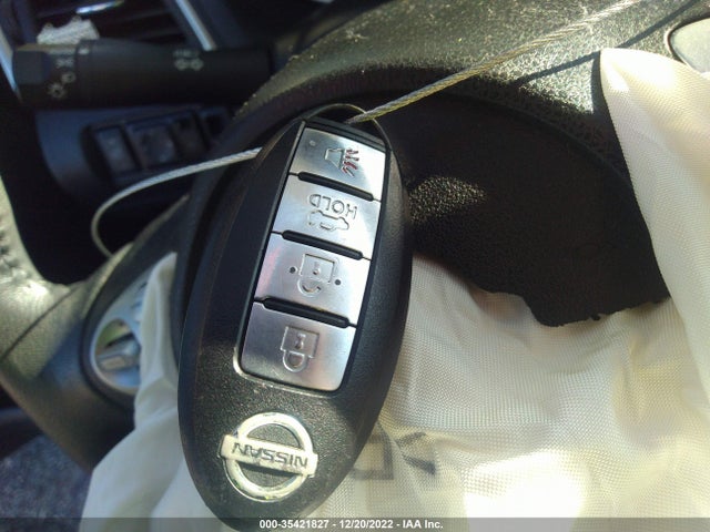 2017 NISSAN SENTRA SV VIN: 3N1AB7AP7HL676384