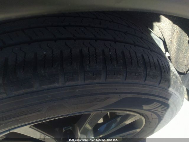 5N1AT2MT5JC835566 Nissan ROGUE SV
