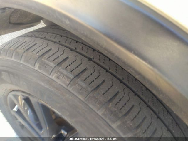 5N1AT2MT5JC835566 Nissan ROGUE SV