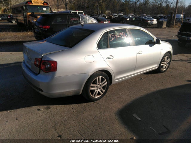 2007 VOLKSWAGEN JETTA SEDAN WOLFSBURG EDITION VIN: 3VWEG71K57M140284
