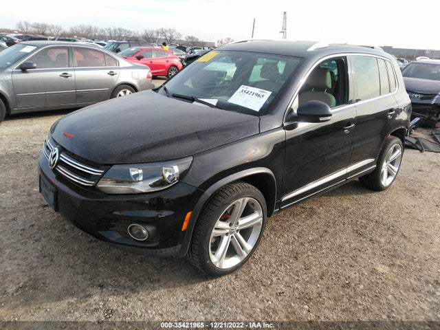2016 Volkswagen Tiguan, VIN: WVGBV7AX0GW056313