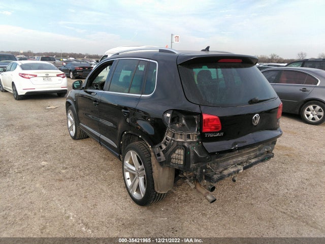 2016 Volkswagen Tiguan, VIN: WVGBV7AX0GW056313