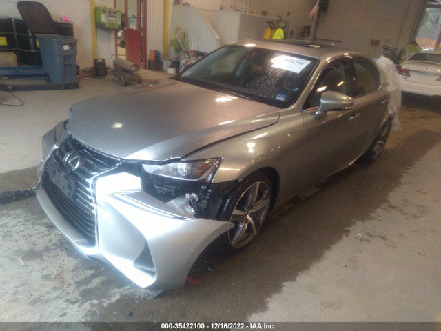 Lexus IS 2018 JTHC81D28J5029434 Image 2