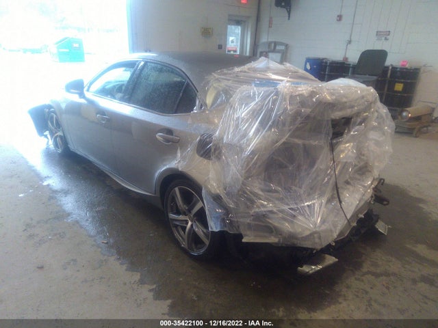 Lexus IS 2018 JTHC81D28J5029434 Image 3