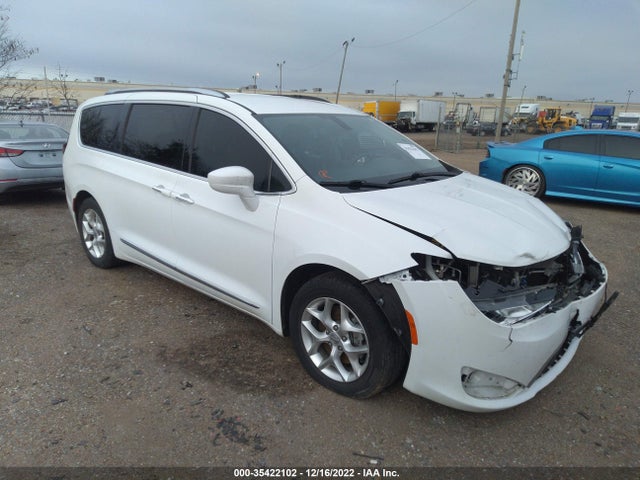 2C4RC1BG2LR115935 - Chrysler Pacifica Touring L 2020